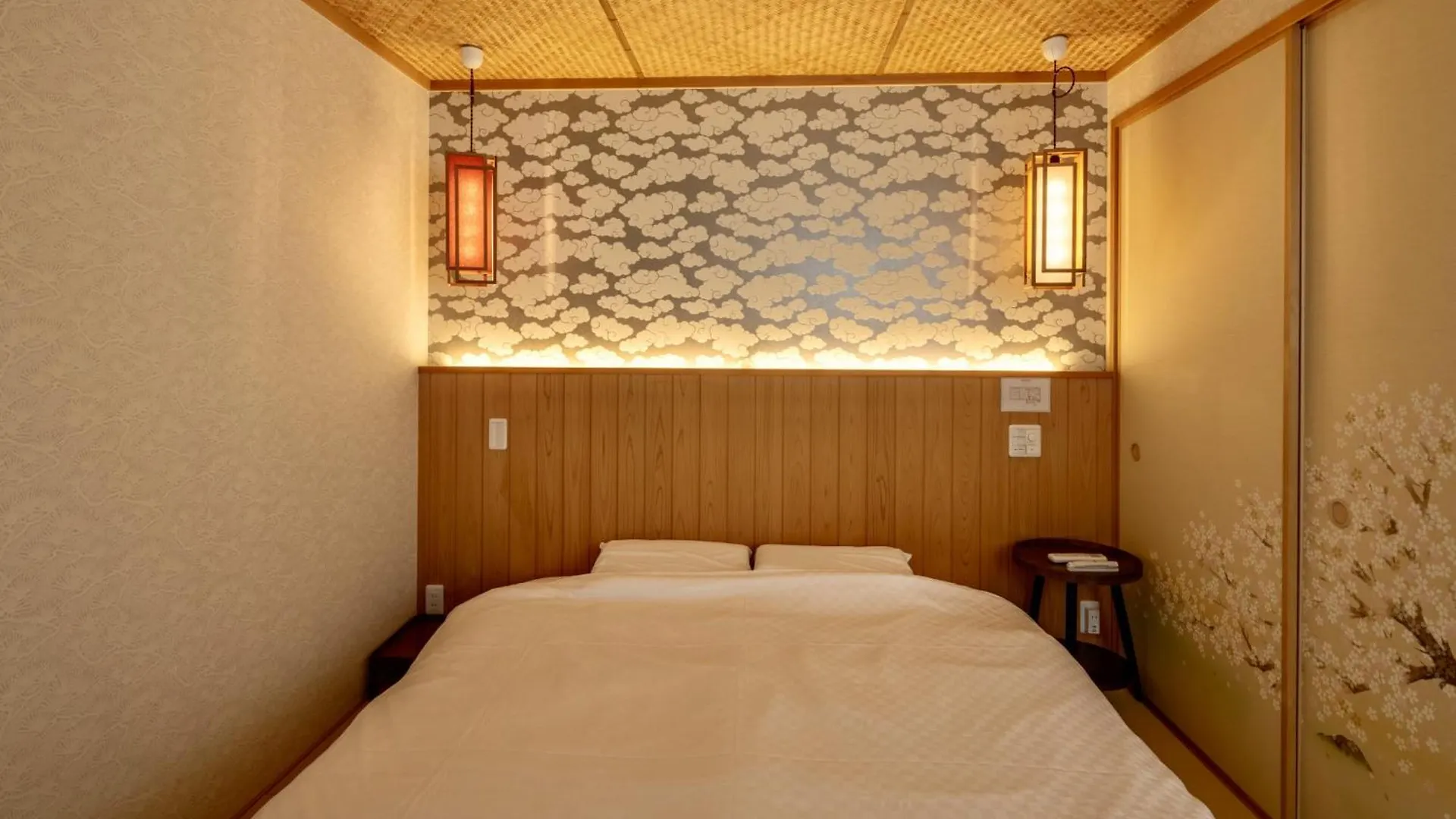 Kamogawa House Villa Kyoto 0*,