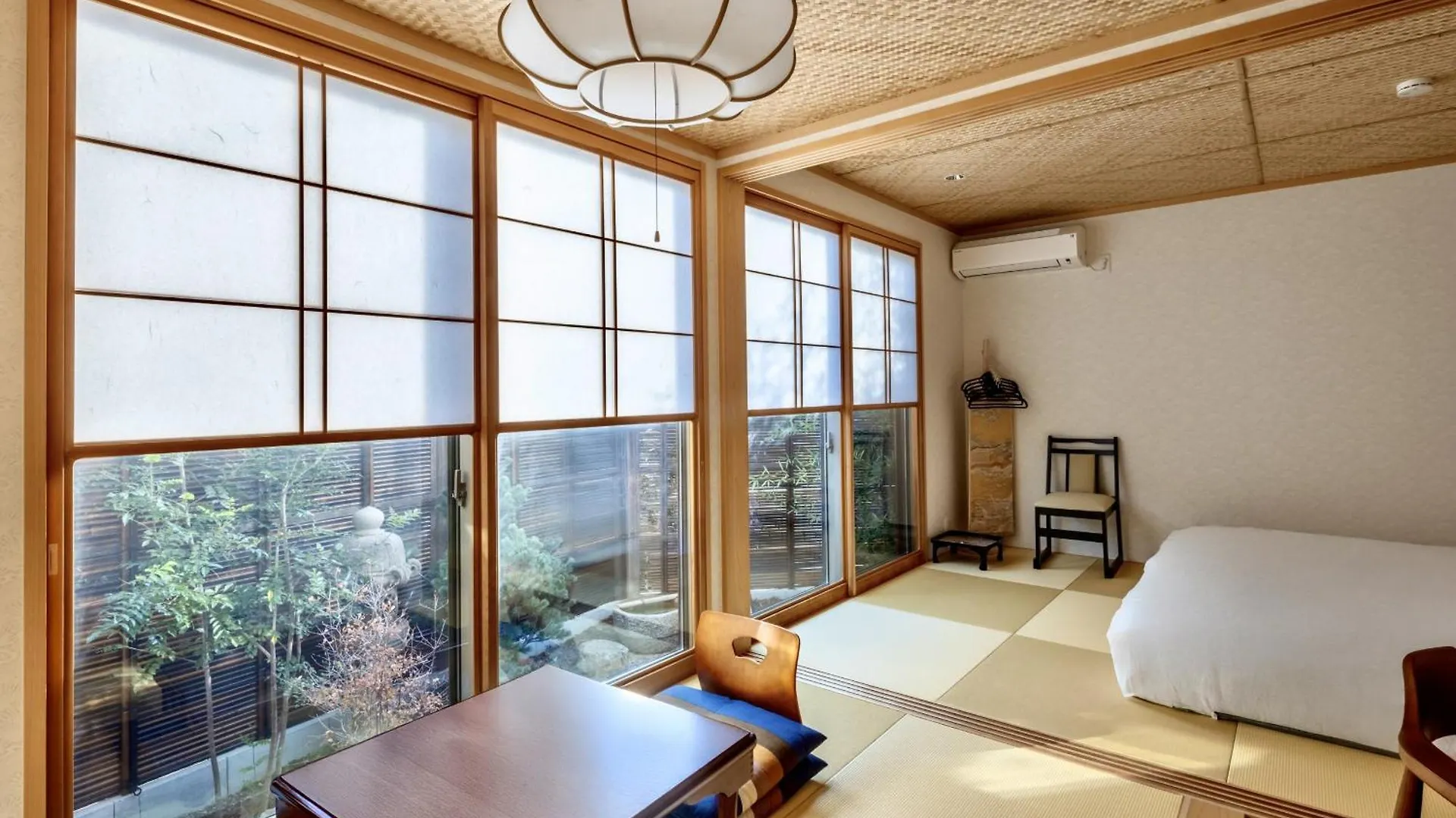 Kamogawa House Villa Kyoto