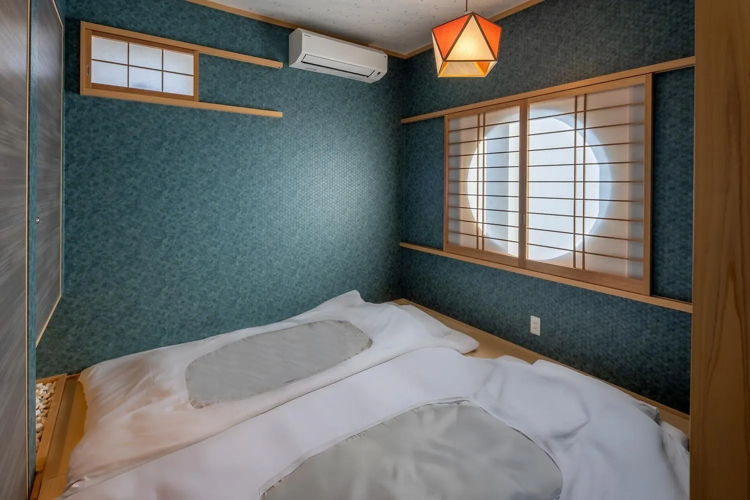 Villa Kamogawa House Kyōto 0*,